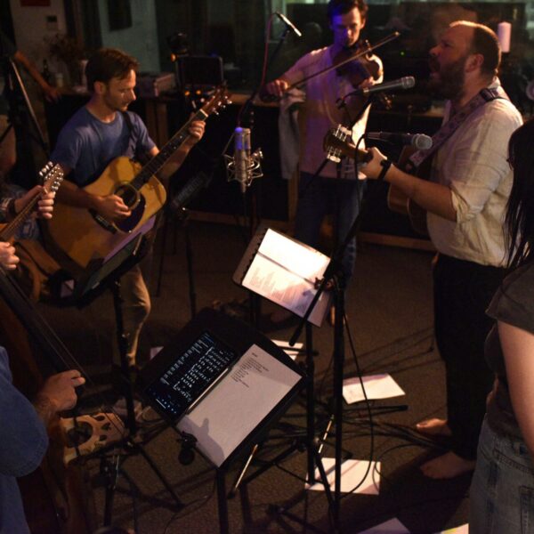 Cash Savage & The Last Drinks